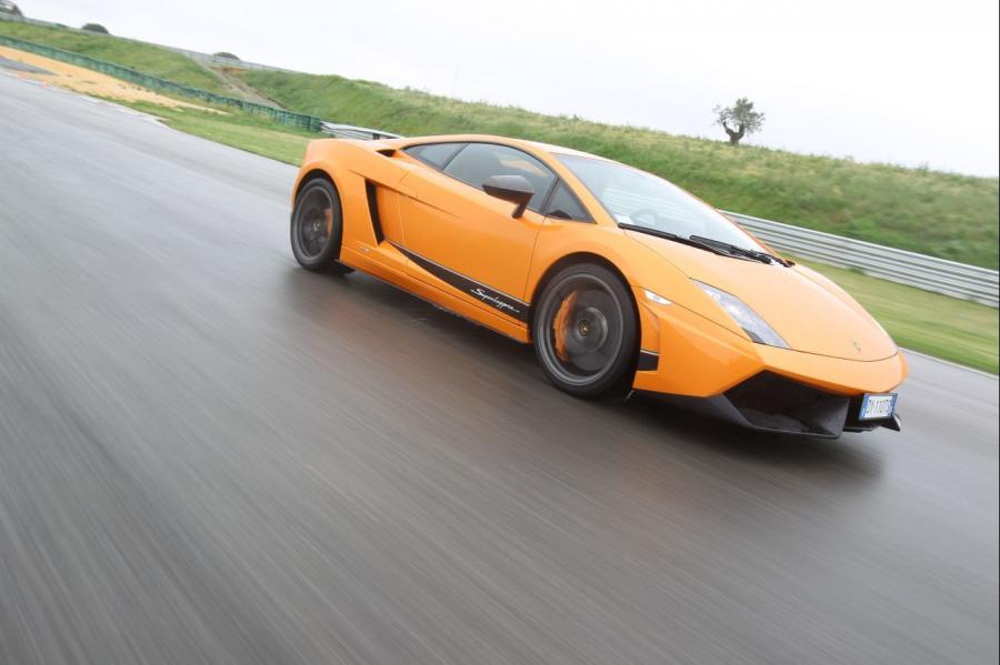  Lamborghini Gallardo LP570-4 Superleggera 2010 года  (фото 105 из 183)